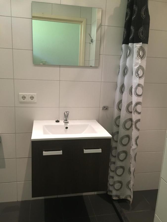 Geschakelde Bungalow Op De Veluwe "De Eekhoorn" 欧特罗 外观 照片